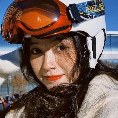 大树、市长与文化馆海报